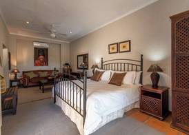 Chestnut Country Lodge 4