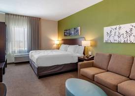 Sleep Inn & Suites Waller 4