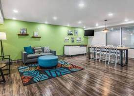 WoodSpring Suites North Ft Worth Alliance TX Speedway 4