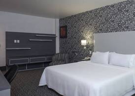 Holiday Inn Express & Suites QUERETARO by IHG 5