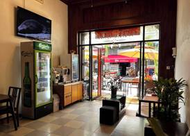 Sun Chakra Boutique Hotel - 50m to Museum & Royal Palace & Walking street 5