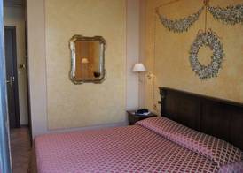 Hotel Lugana Parco Al Lago 5