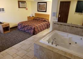 Black Hawk Motel & Suites 4