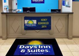 Days Inn by Wyndham Lincoln, IL Route 66 4