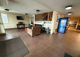 Richland Inn and Suites 3