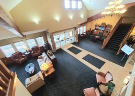 AmeriVu Inn and Suites - Waconia 2