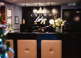 Crown Lodge Hotel 3
