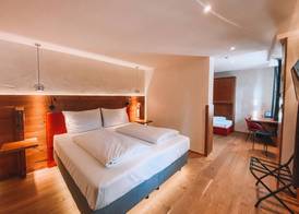 Altstadtmittehotel Sonne 3