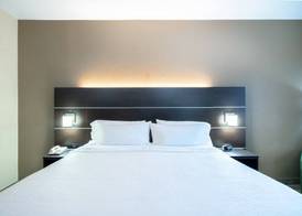 Holiday Inn Express & Suites ASHLAND by IHG 5