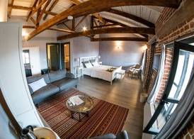 Attalos Suites Hotel 5