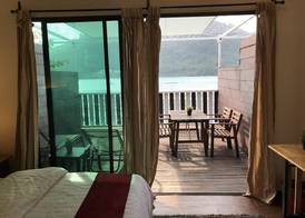 The Barat Perhentian 5
