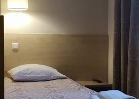 Hotel BEST with FREE PARKING 4