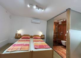 Apartments Mrakič 5