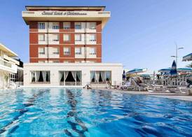Grand Hotel & Riviera 2