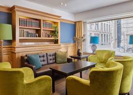 Theater Hotel 5