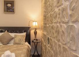 Queen Teuta Luxury Rooms Split 5