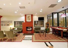 Agriani Hotel 4