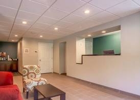 Econo Lodge East Ridge 2