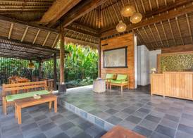 Manah Shanti Suites by GenuineHost 3