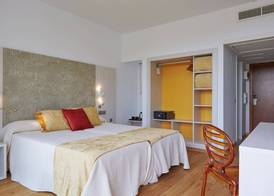 Hotel Abrat 4
