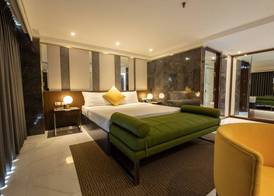 Star Plaza Hotel 5