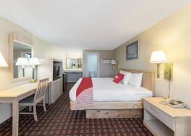OYO Hotel Starlite Seneca Falls 5