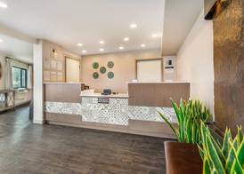 Best Western Rose Garden Inn 4