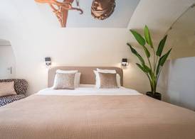 Court Hotel Utrecht City Centre 4