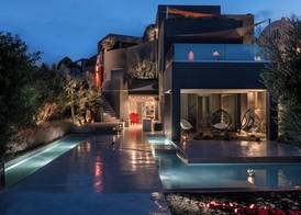West East Suites 5