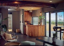Beachhouse Hotel 3