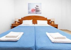 Sun Beach Apartments 5