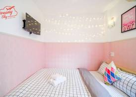 Dreamy Sky - Airport View Boutique Hotel 5
