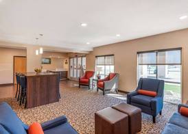Comfort Inn & Suites near Route 66 3