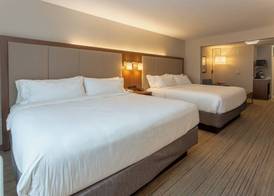 Holiday Inn Express & Suites MILWAUKEE NW – PARK PLACE by IHG 2