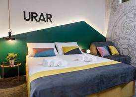 Stay Swanky Bed & Breakfast 4