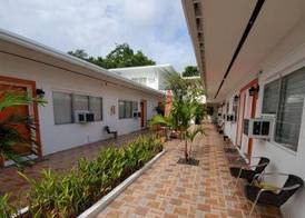 Royal Budget Inn 4