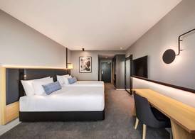 Vibe Hotel Hobart 5