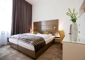Hotel Gräfrather Hof 5