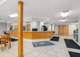 Days Inn by Wyndham Imlay City 2