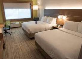 Holiday Inn Express MCCOMB by IHG 4
