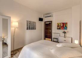 M&L Apartment - Caracalla Holiday 5