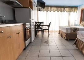 Holiday Surf Hotel (with full kitchen) 4
