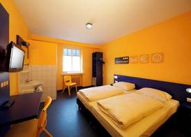 Bed’nBudget Expo-Hostel Dorms 4
