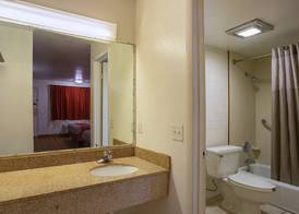 Motel 6 Brinkley, AR 2