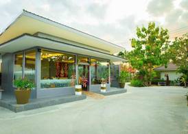 The Florist Resort 3