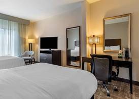 Best Western Plus Dalton Inn 4