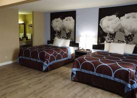 Super 8 by Wyndham Kingsville 5