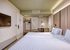 VITA Hotel & Rooftop 3