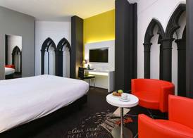 Martin's Dream Hotel 5
