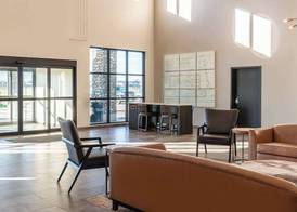 Best Western Plus Winkler 3